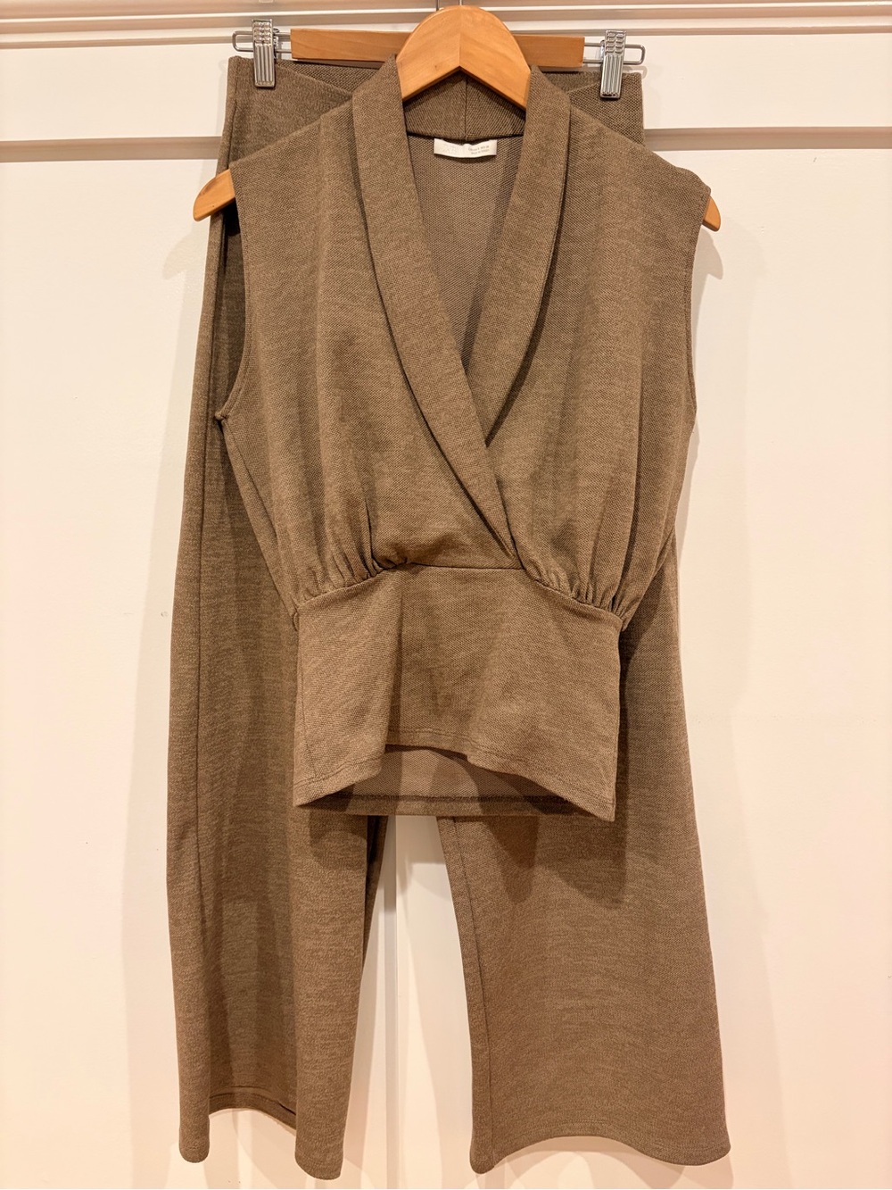 Zara Taupe Sleeveless Knit Top & Wide-Leg Pants Set